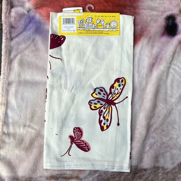 Blue Q kitchen towels say it like it is . Lol - Picture 2 of 3